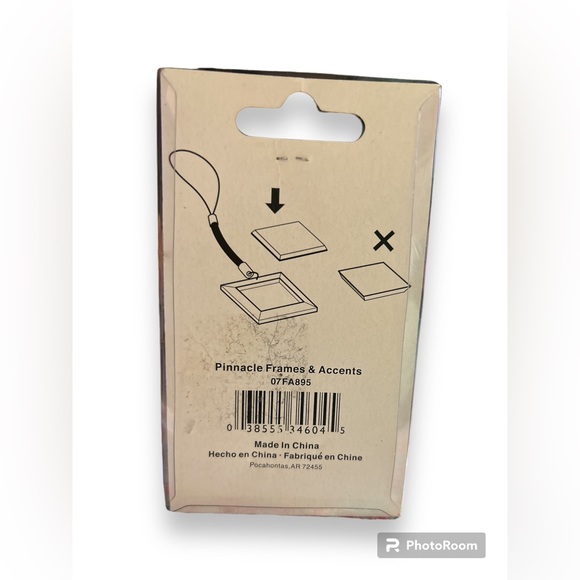 NWT Cell phone Photo Charm - Picture 2 of 2